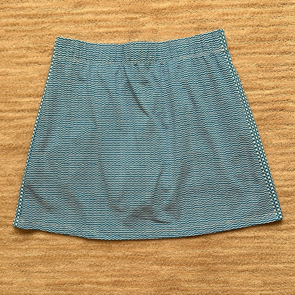 J. McLaughlin Athletic Skort | Skirt Blue Wave Pattern, Size Medium - Picture 2 of 14